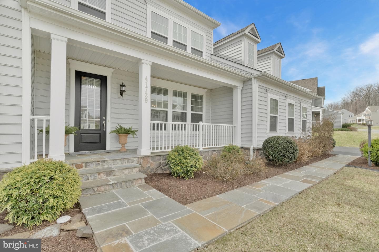 41729 Wakehurst Place photo 4