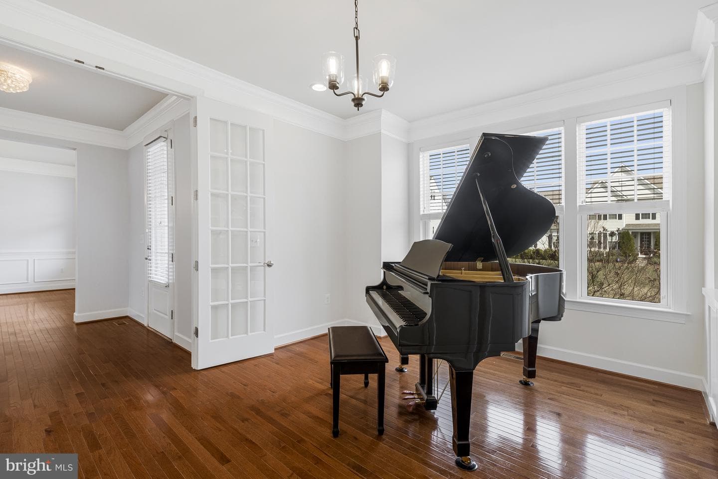 41729 Wakehurst Place photo 8