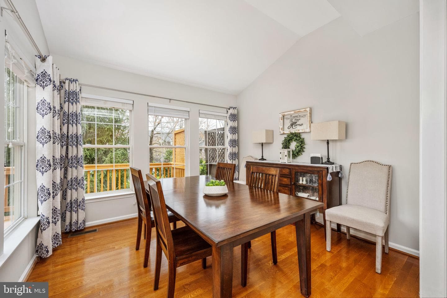 20421 Doncaster Terrace photo 22