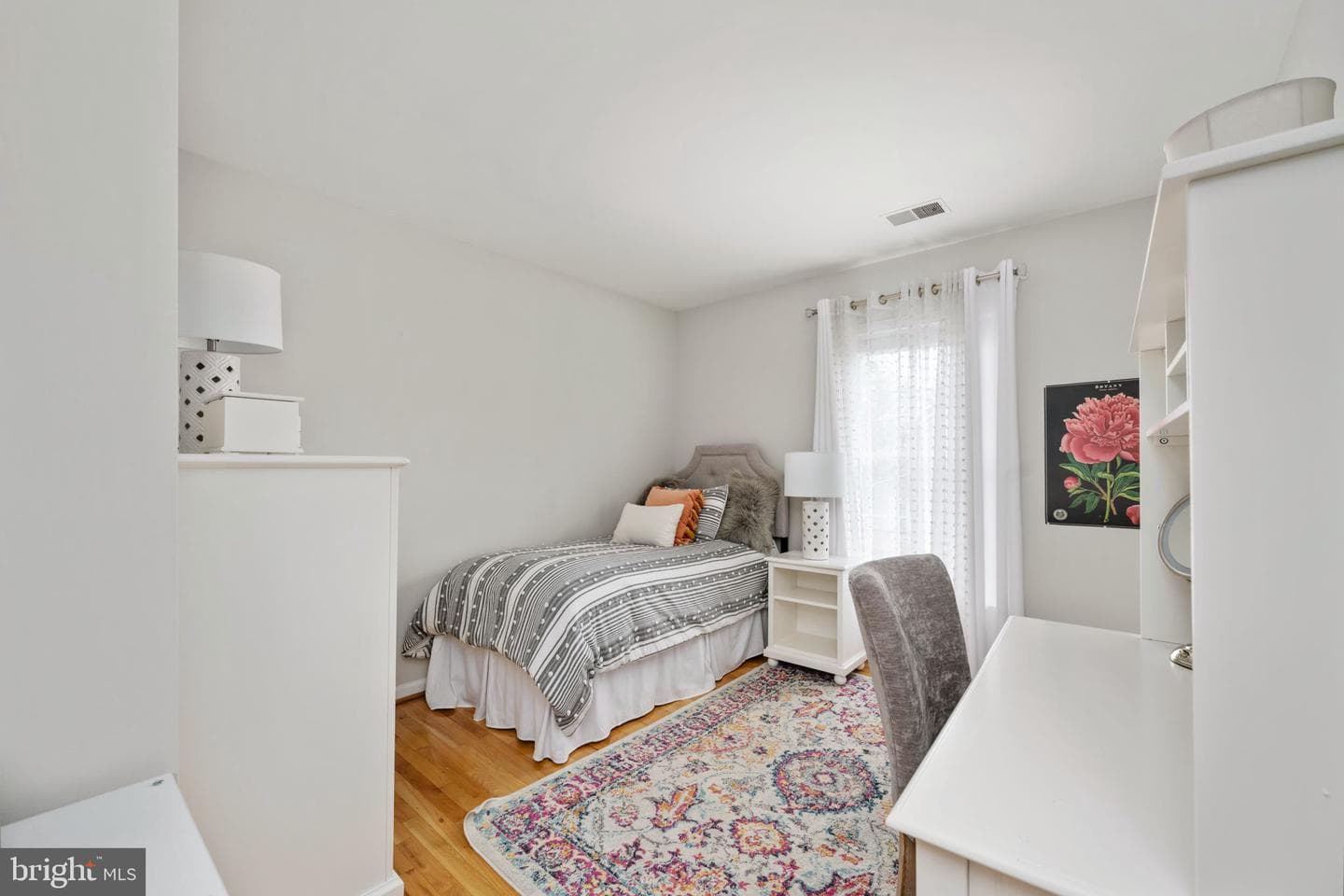 20421 Doncaster Terrace photo 29