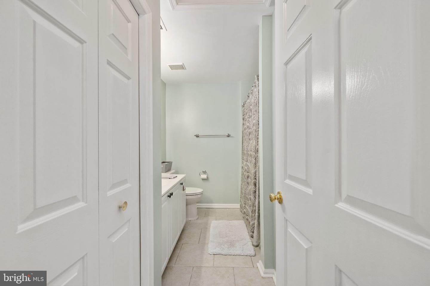 20421 Doncaster Terrace photo 33