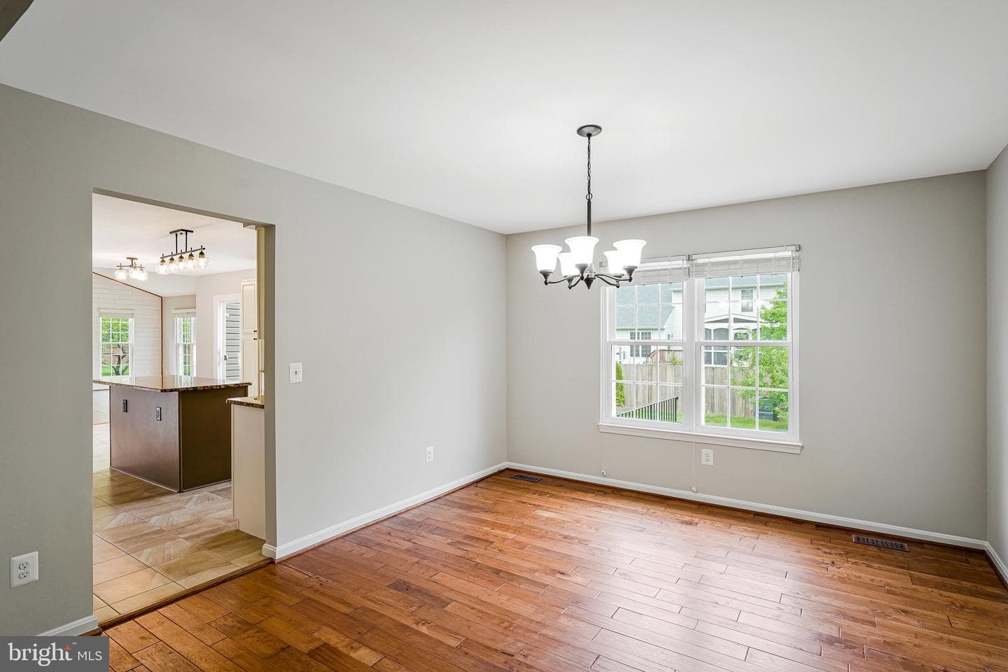 218 Foxborough Drive SW photo 20