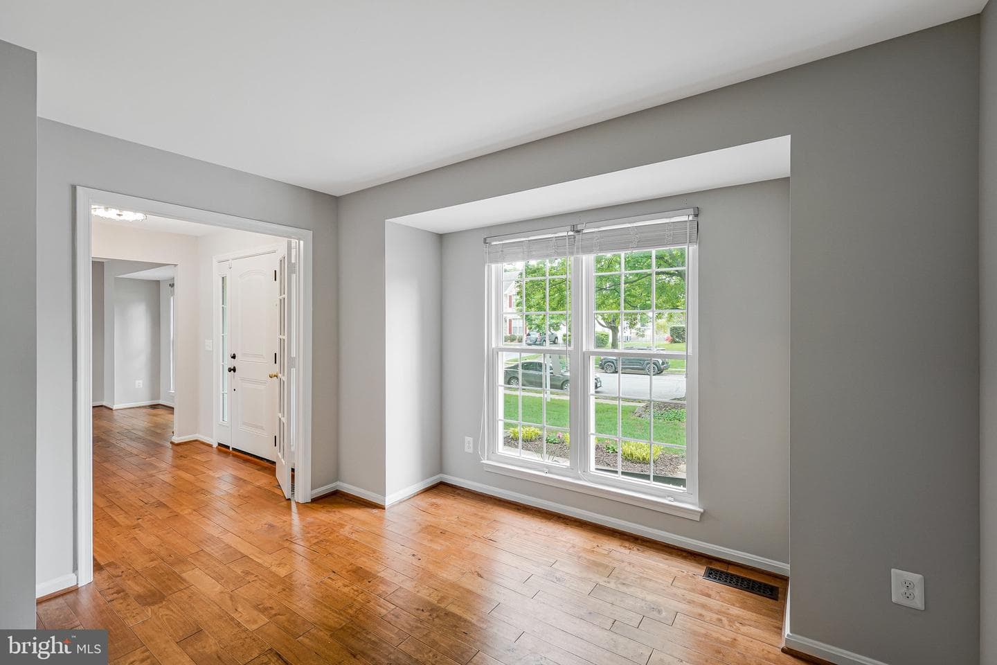 218 Foxborough Drive SW photo 25