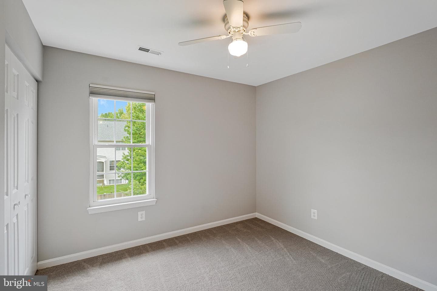 218 Foxborough Drive SW photo 38