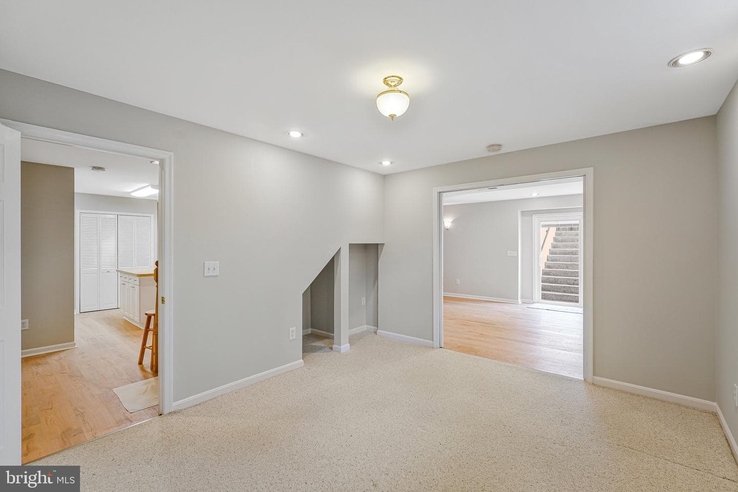 218 Foxborough Drive SW photo 49