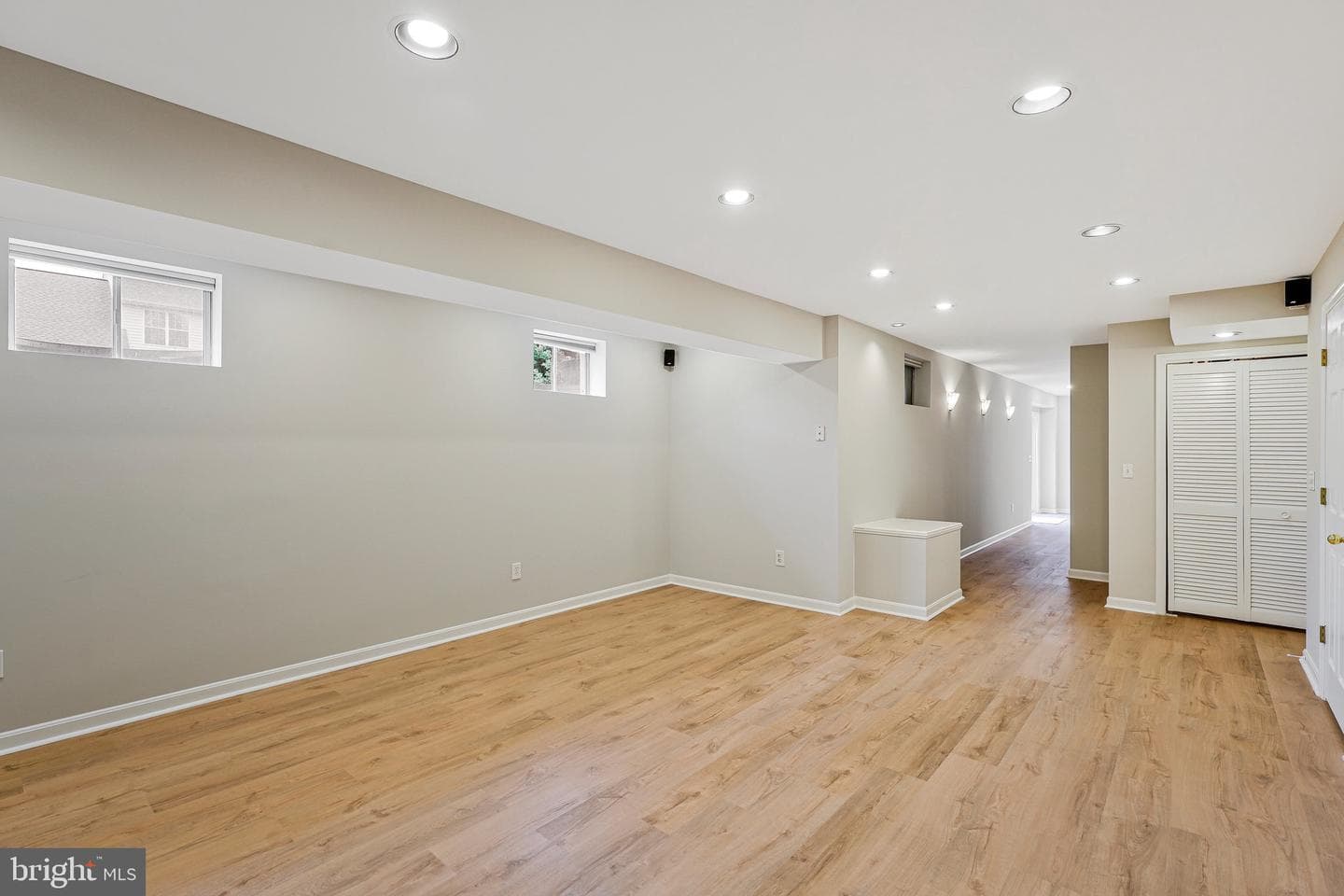 218 Foxborough Drive SW photo 54