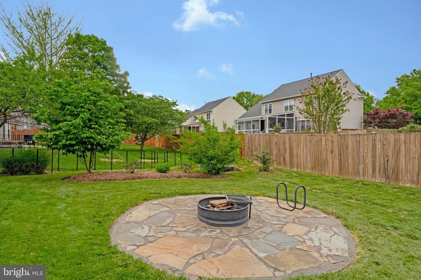 218 Foxborough Drive SW photo 60