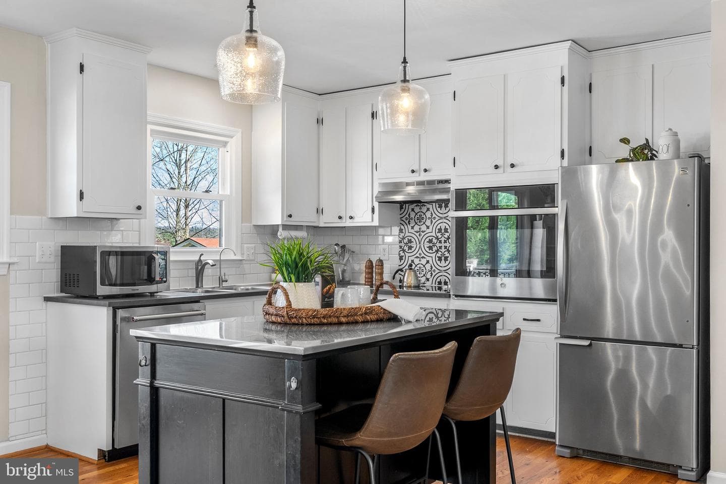 126 Maryanne Avenue SW photo 9