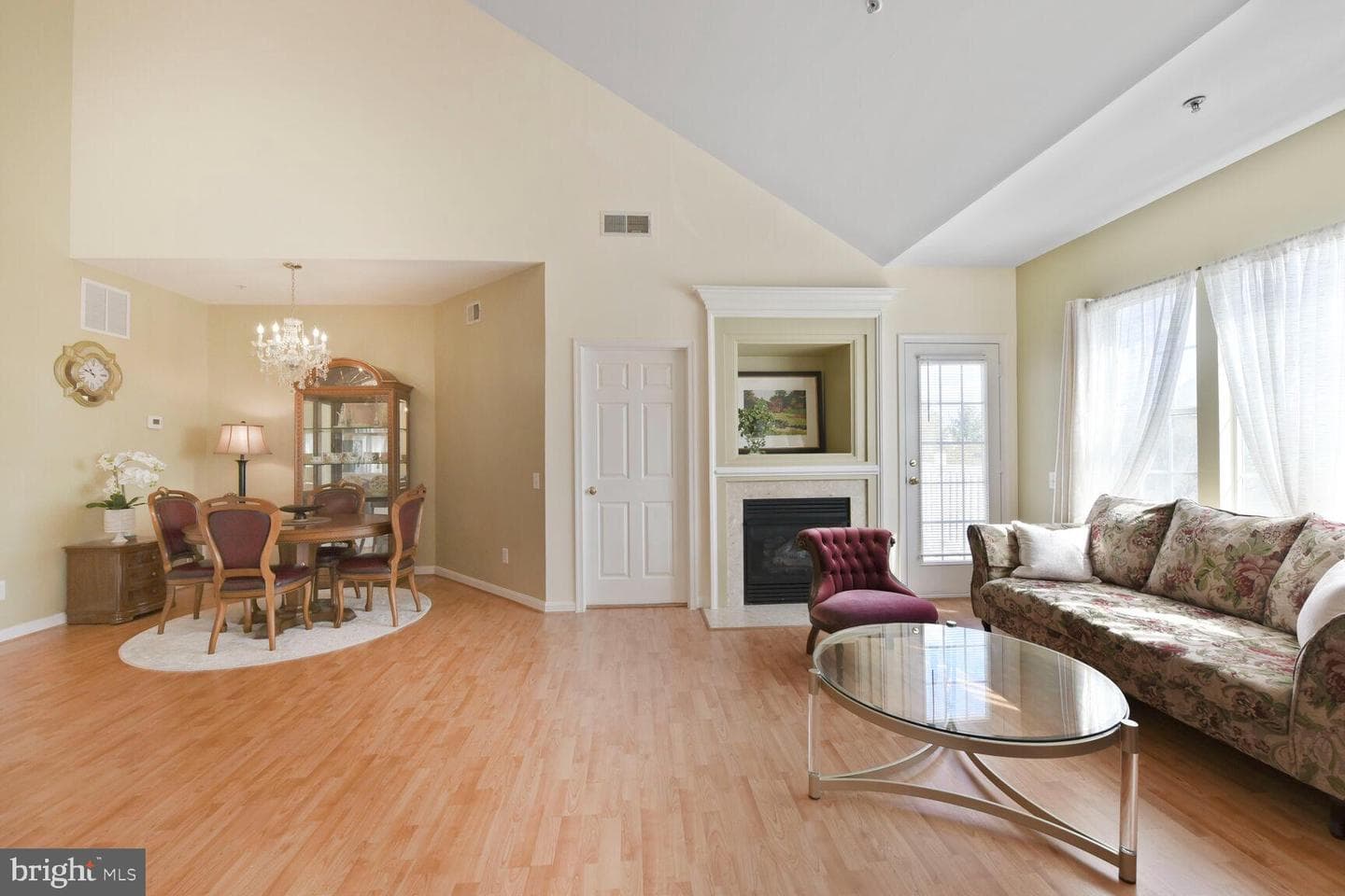 21875 Railway Terrace #301 photo 2