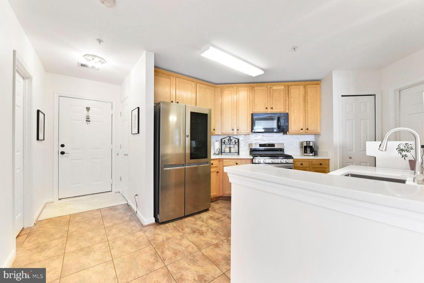 21875 Railway Terrace #301 photo 5