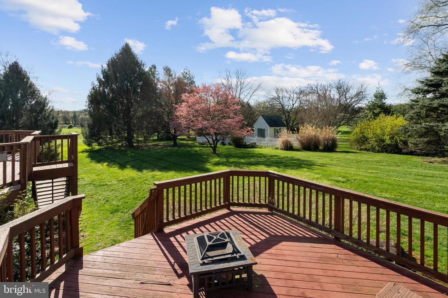 17001 Lakewood Court photo 34