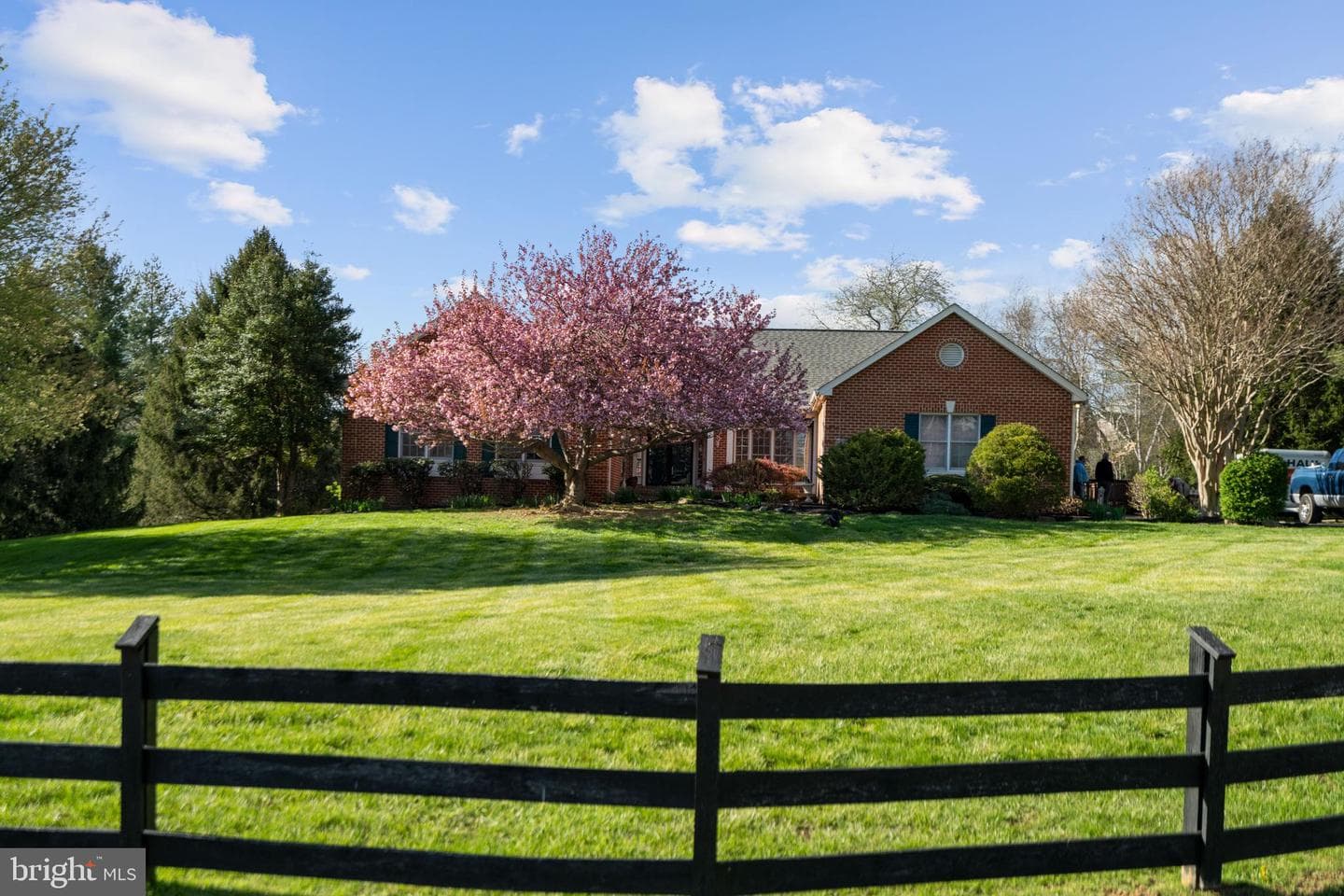 17001 Lakewood Court photo 40