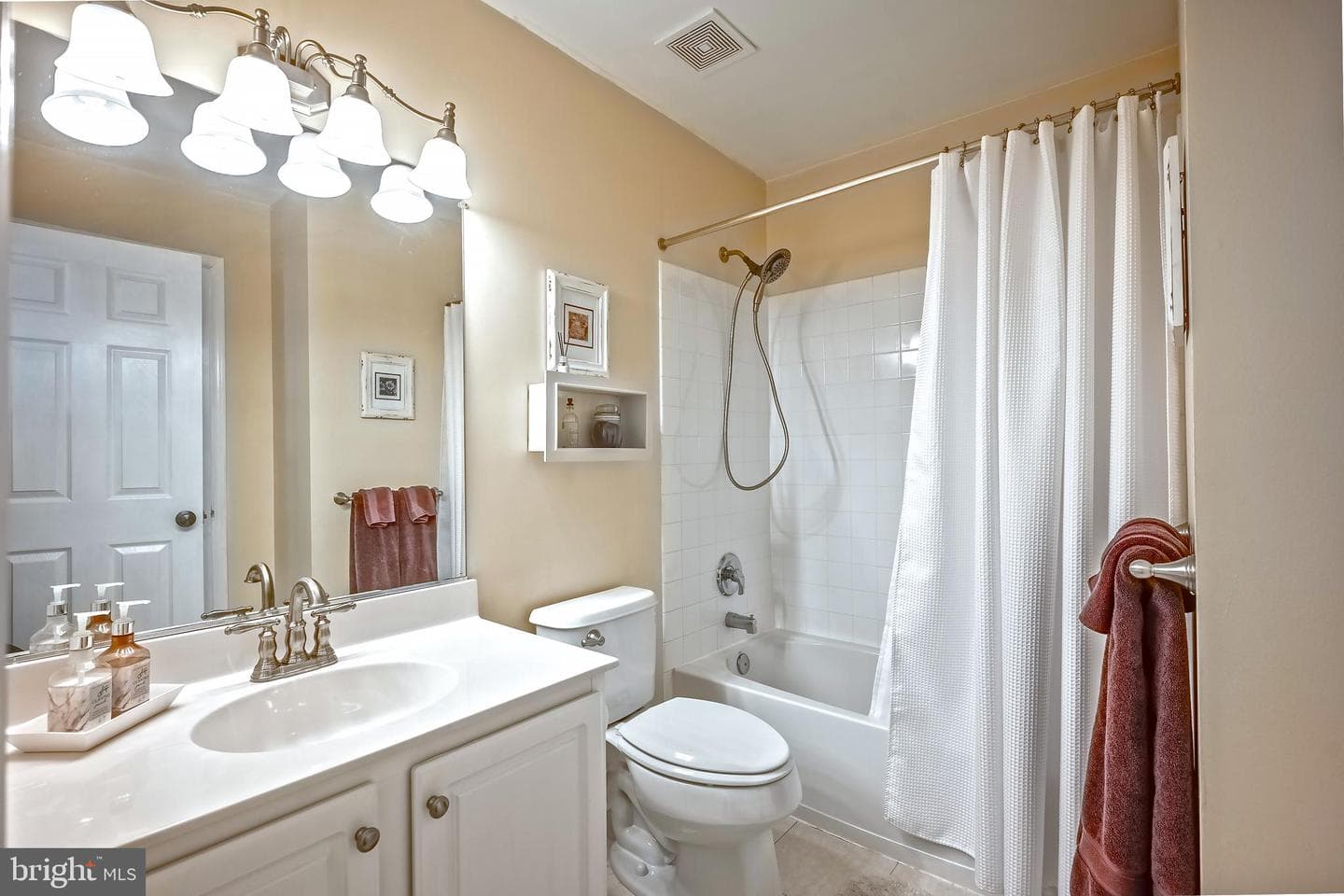 45832 Shagbark Terrace photo 21