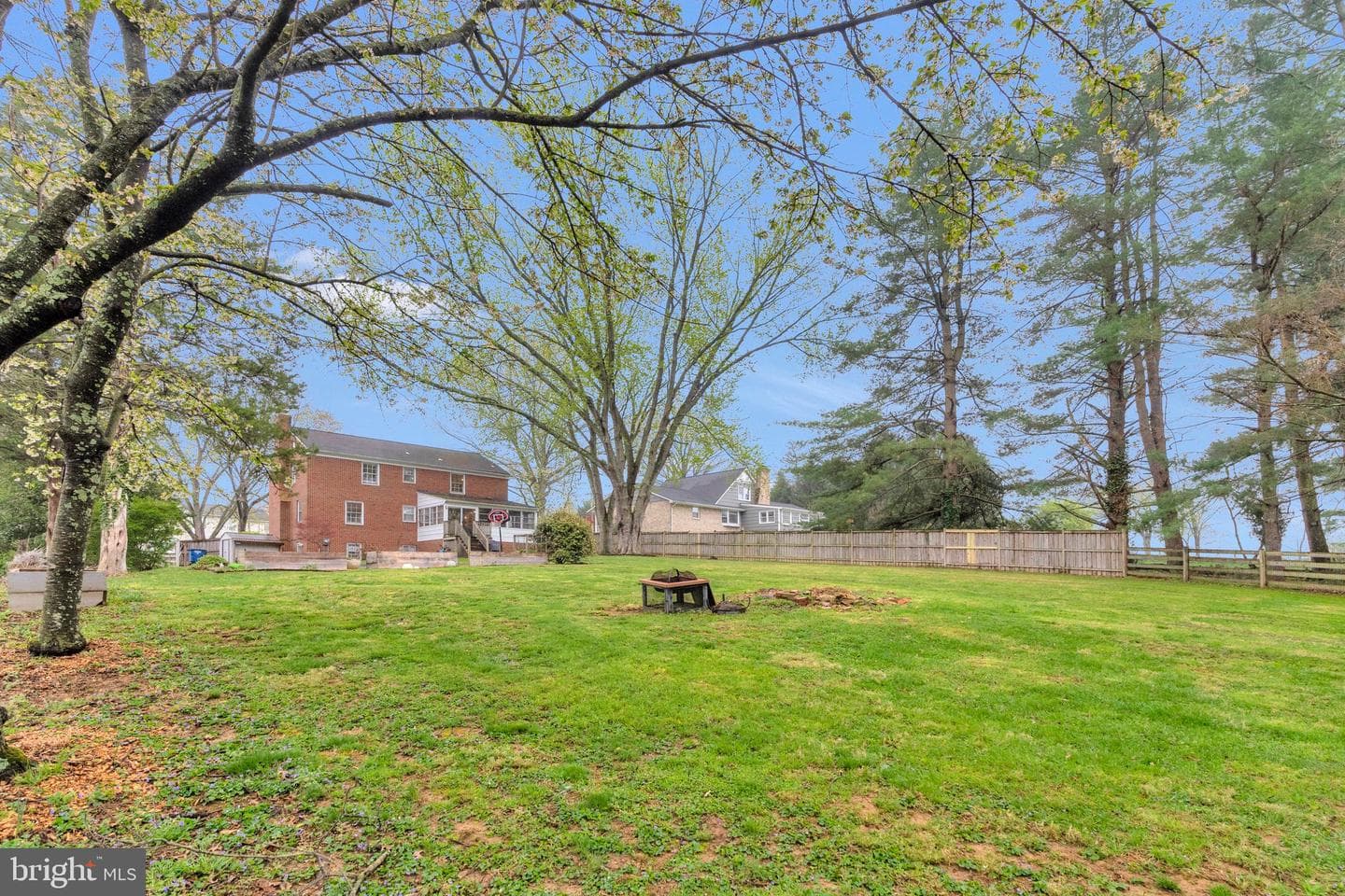 17727 Silcott Springs Road photo 24