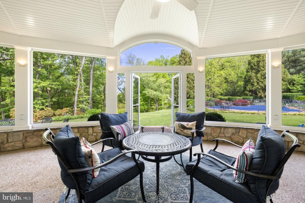 22915 Cobb House Road photo 25
