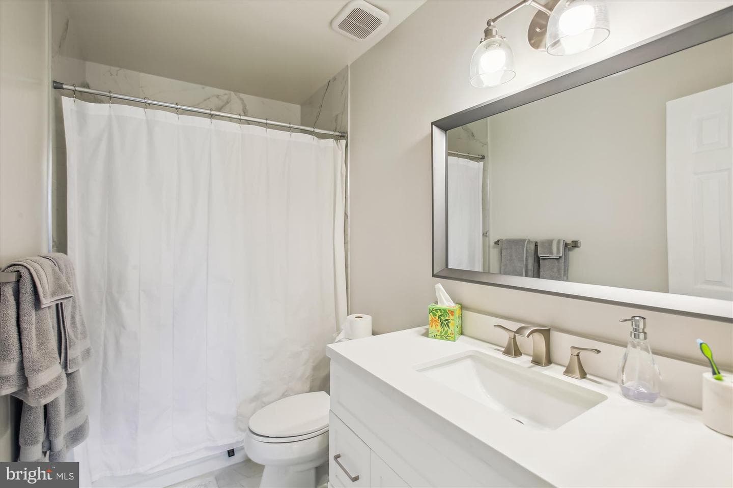 21232 Bullrush Place photo 30