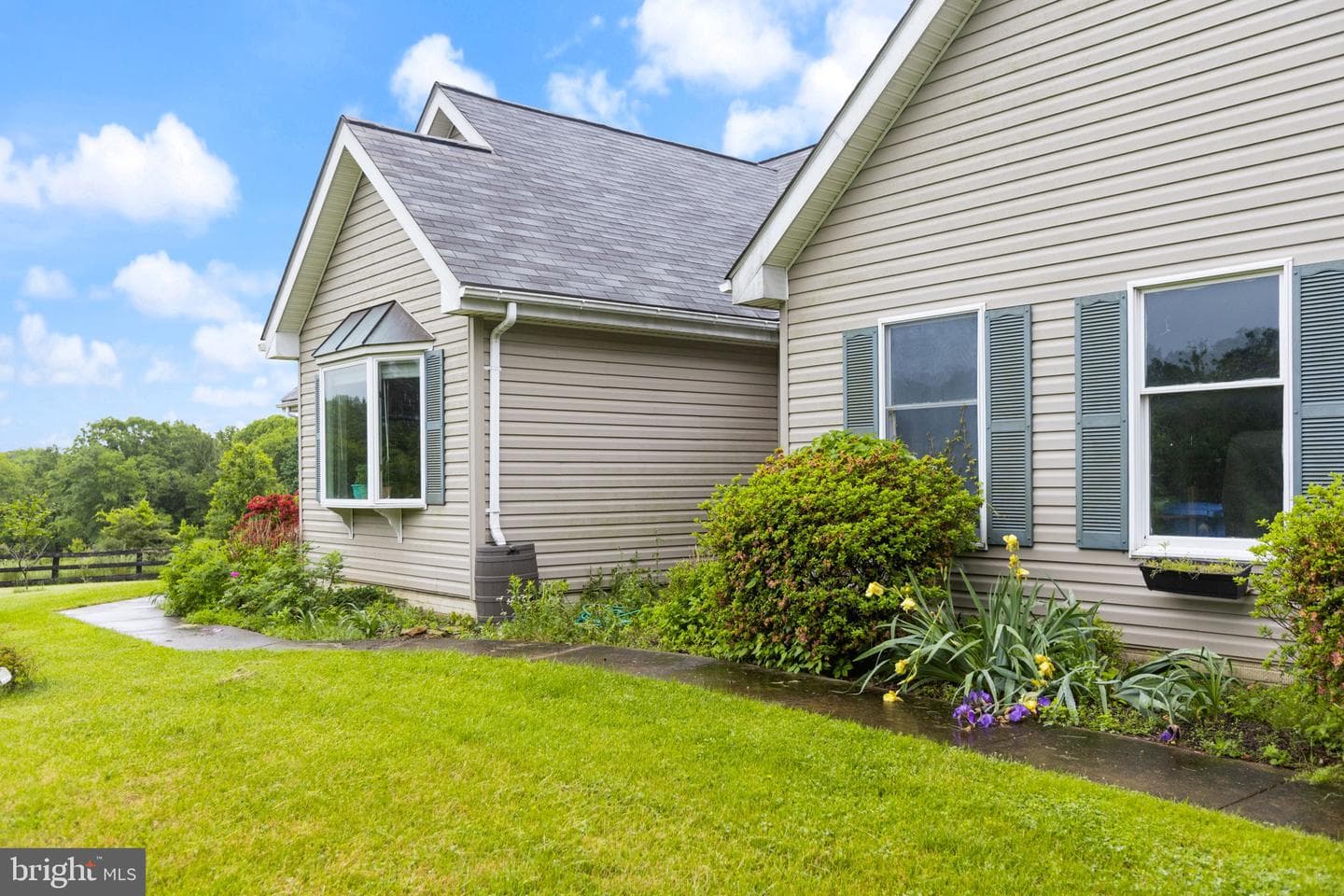 37677 Cooksville Road photo 68