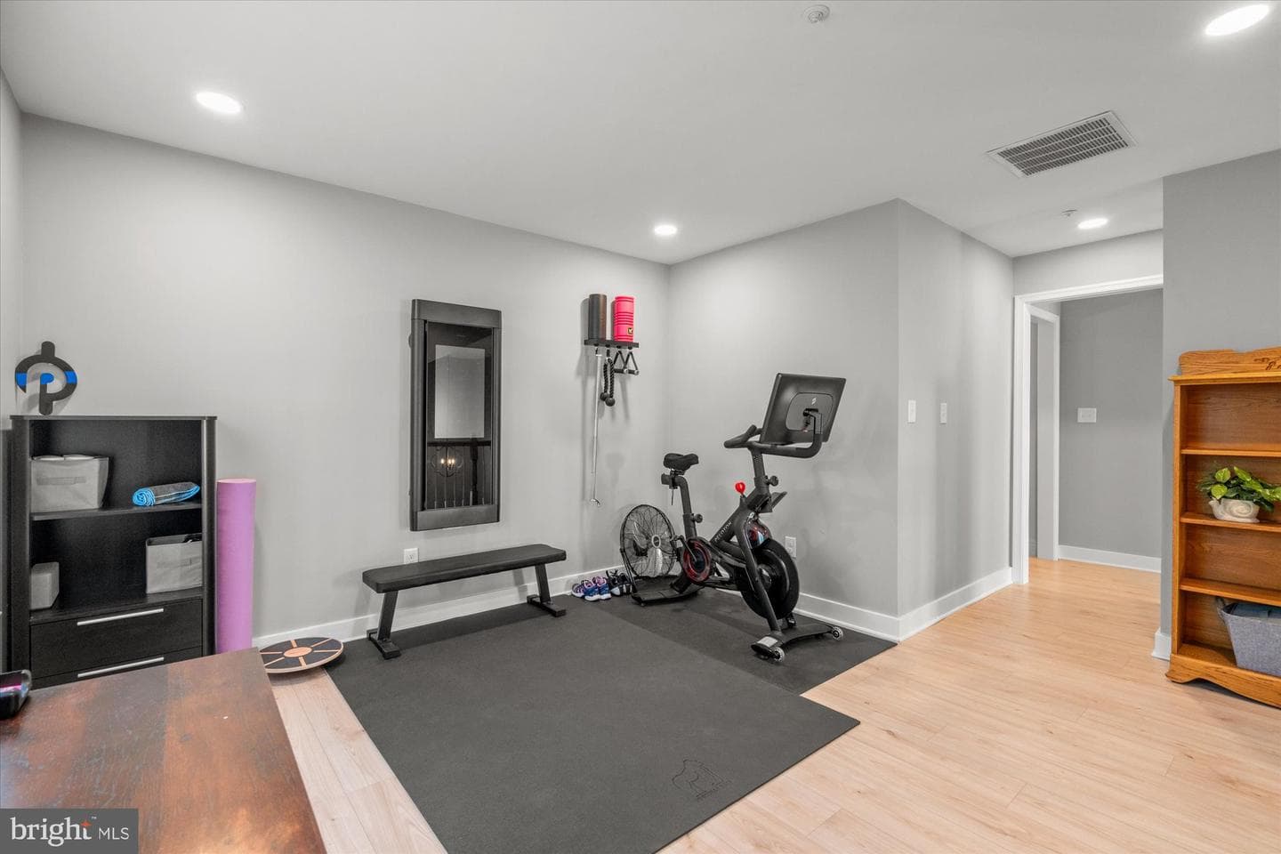 43426 Edgecliff Terrace photo 30