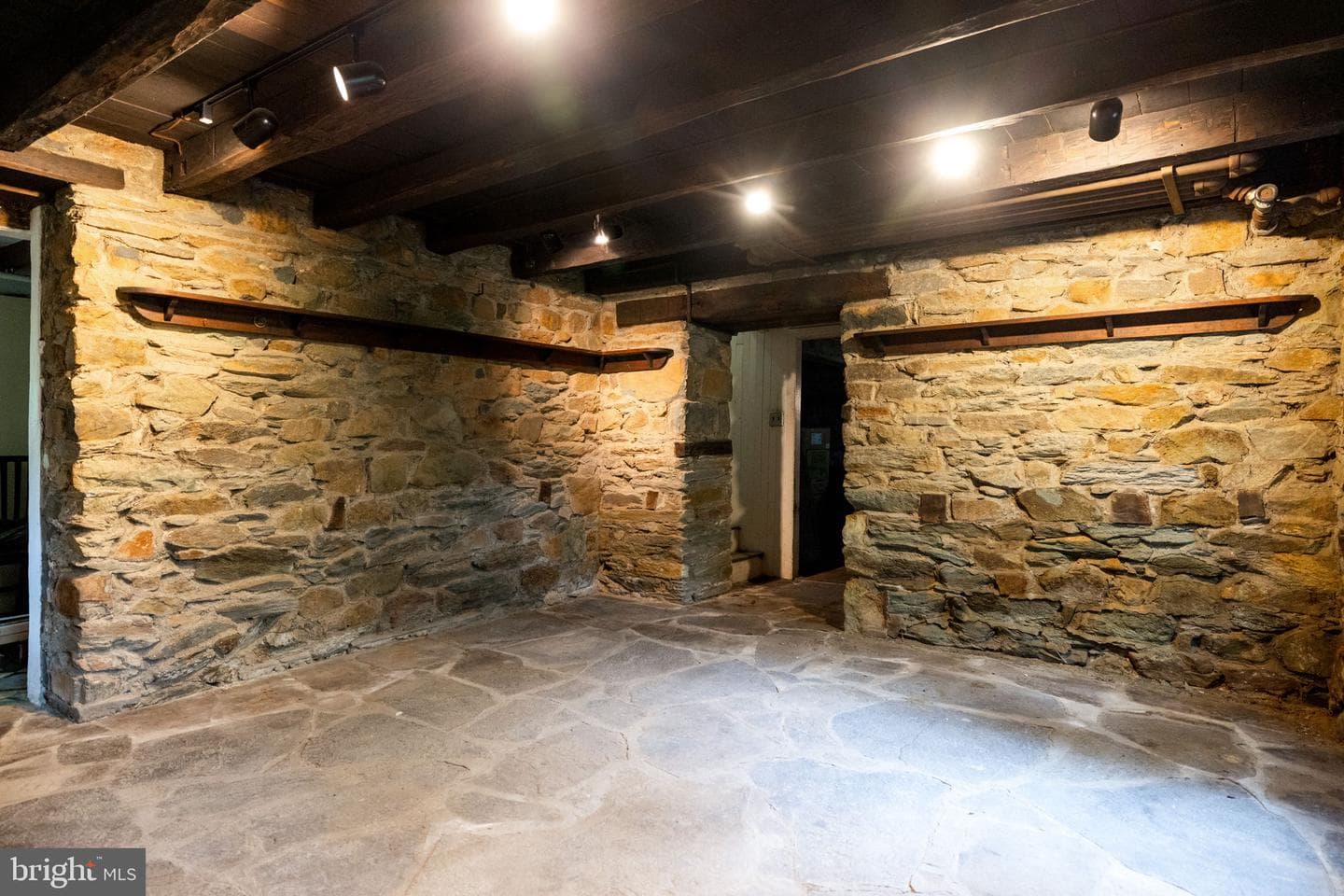 16158 Clarkes Gap Road photo 90