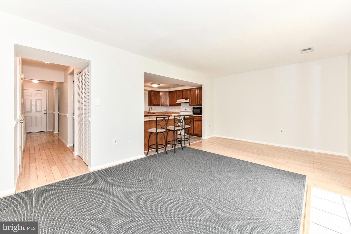 173 Cedar Walk Circle NE photo 10