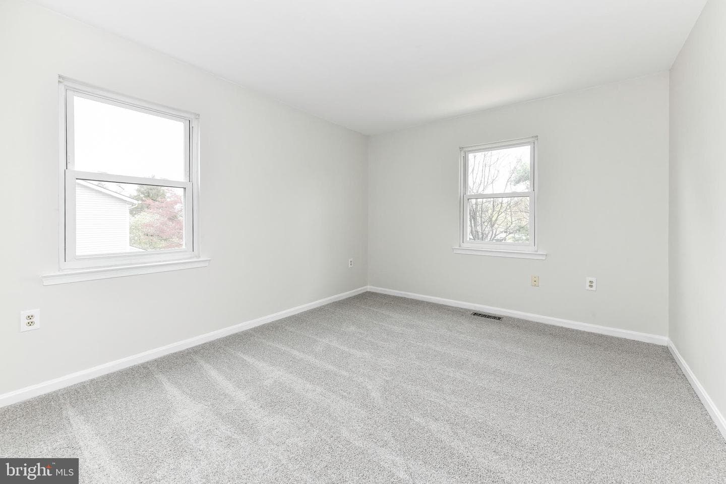 173 Cedar Walk Circle NE photo 12