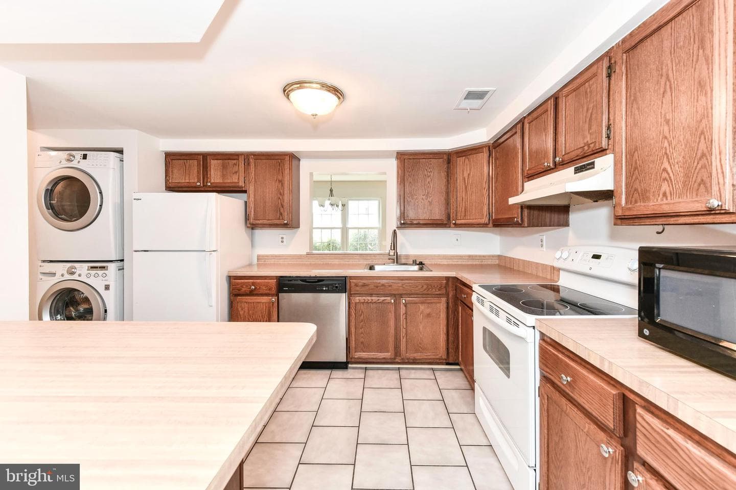 173 Cedar Walk Circle NE photo 8