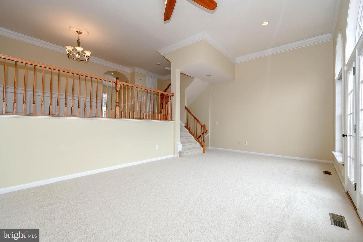 42744 Falls View Square photo 10