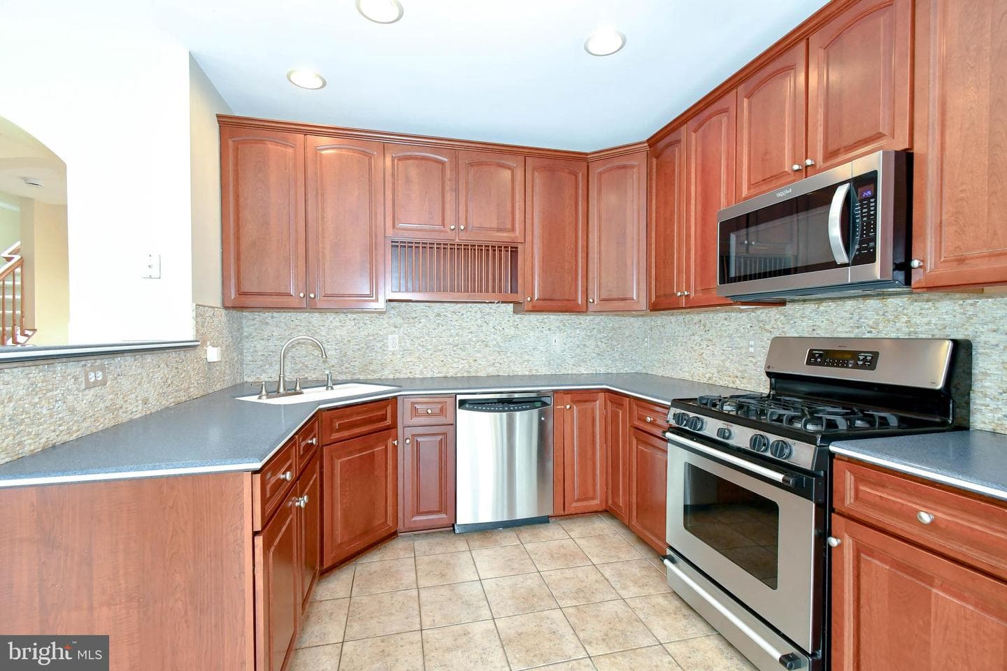 42744 Falls View Square photo 23