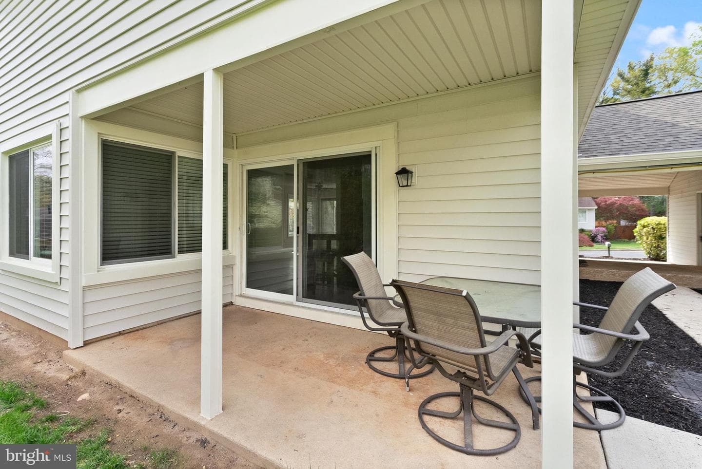 112 Newbury Place photo 43