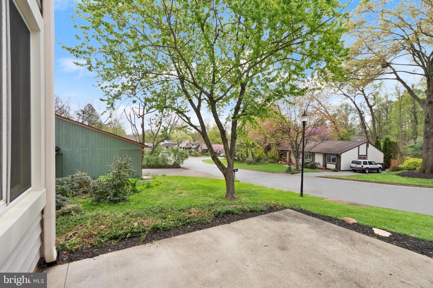 112 Newbury Place photo 47