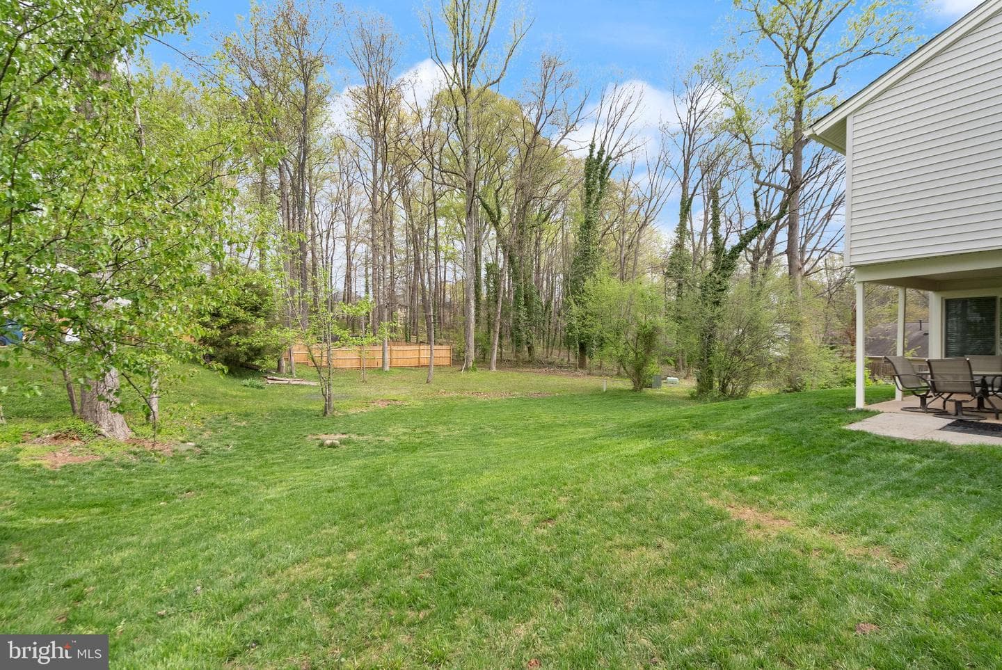 112 Newbury Place photo 49