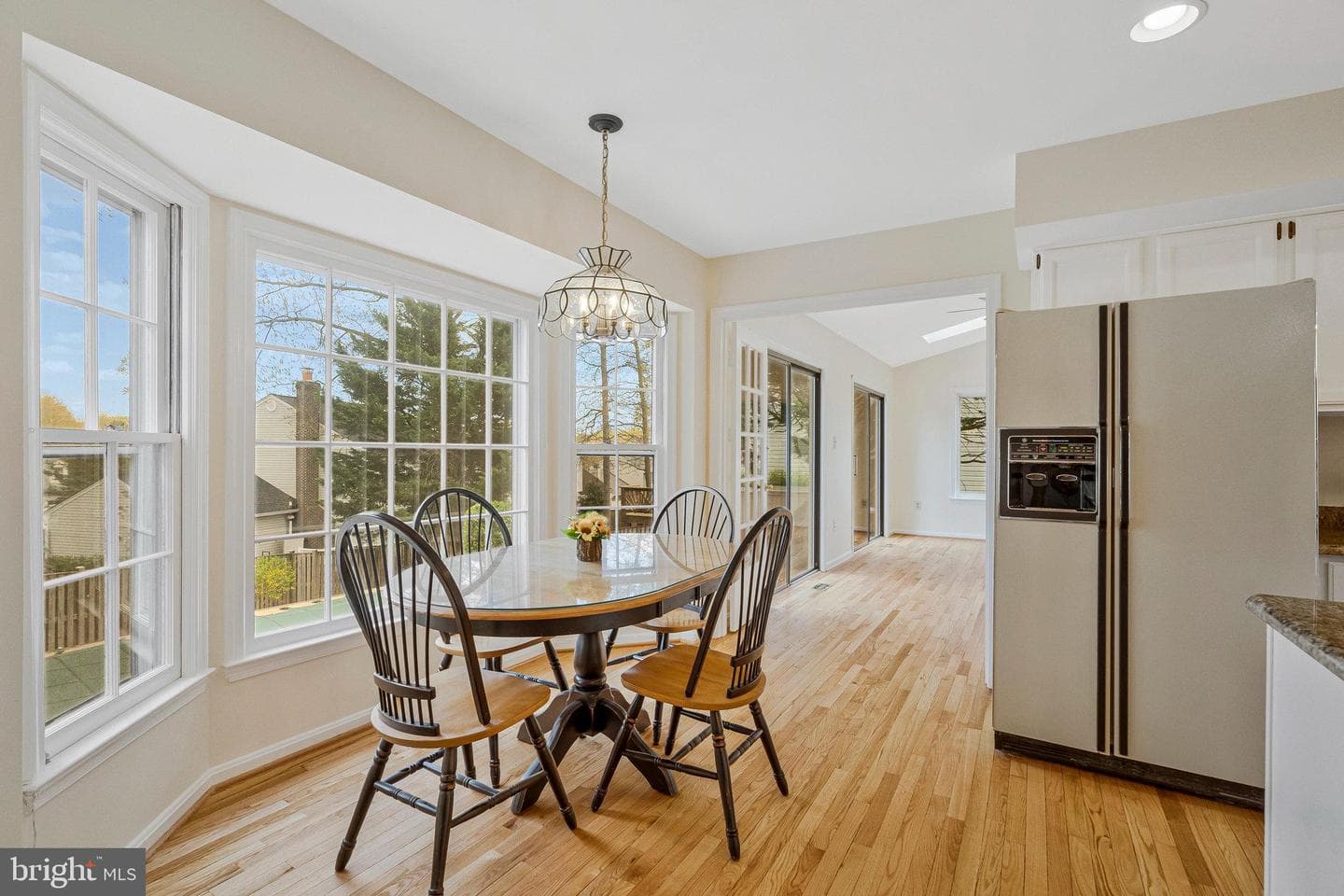 200 Hawkins Lane photo 8