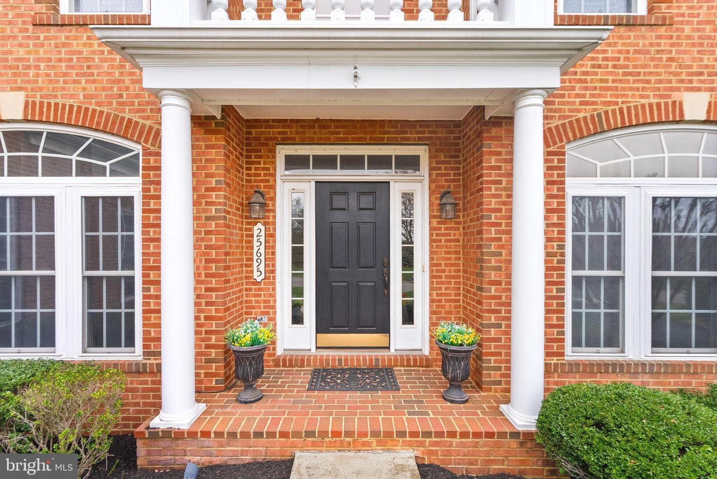 25695 Donerails Chase Drive photo 10