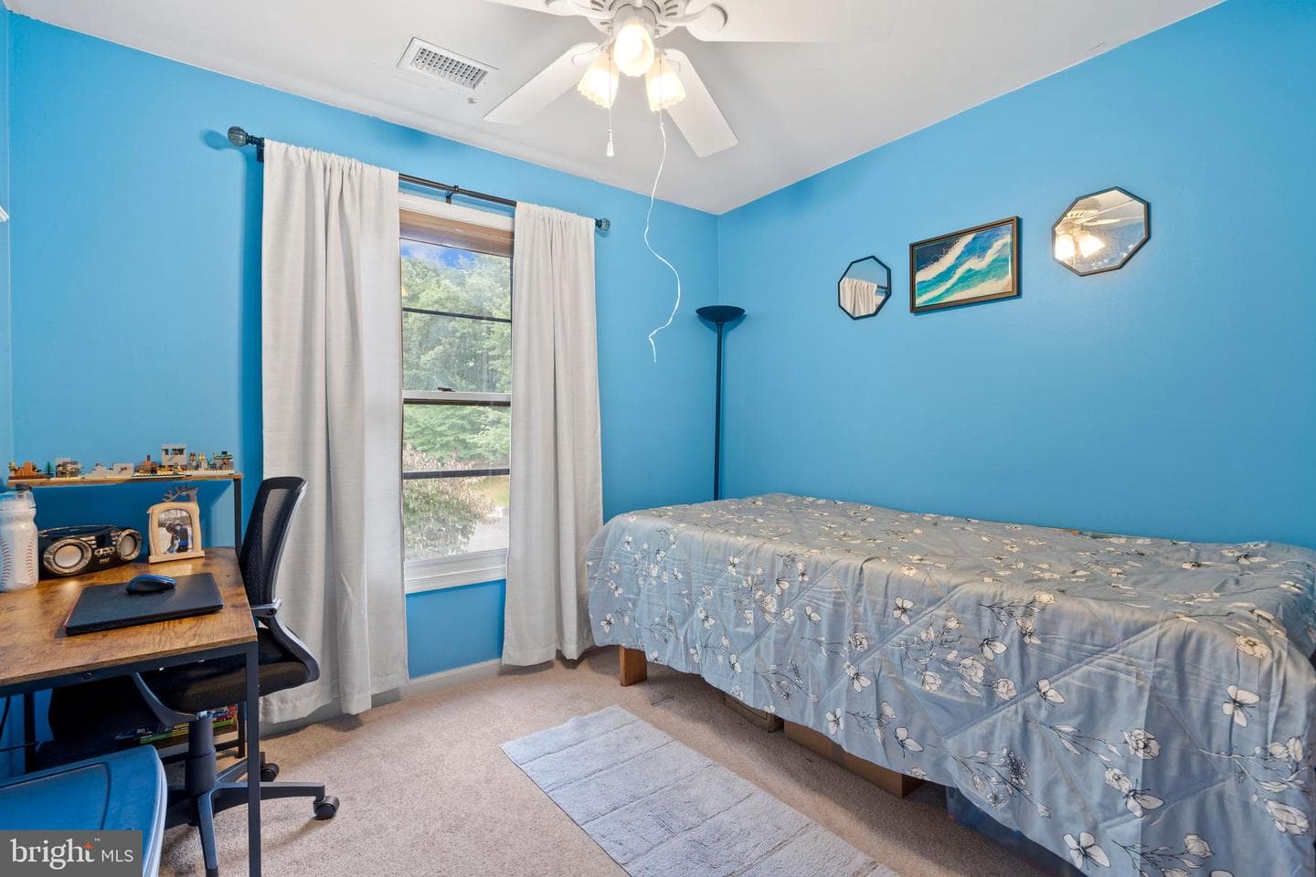 43774 Laburnum Square photo 18