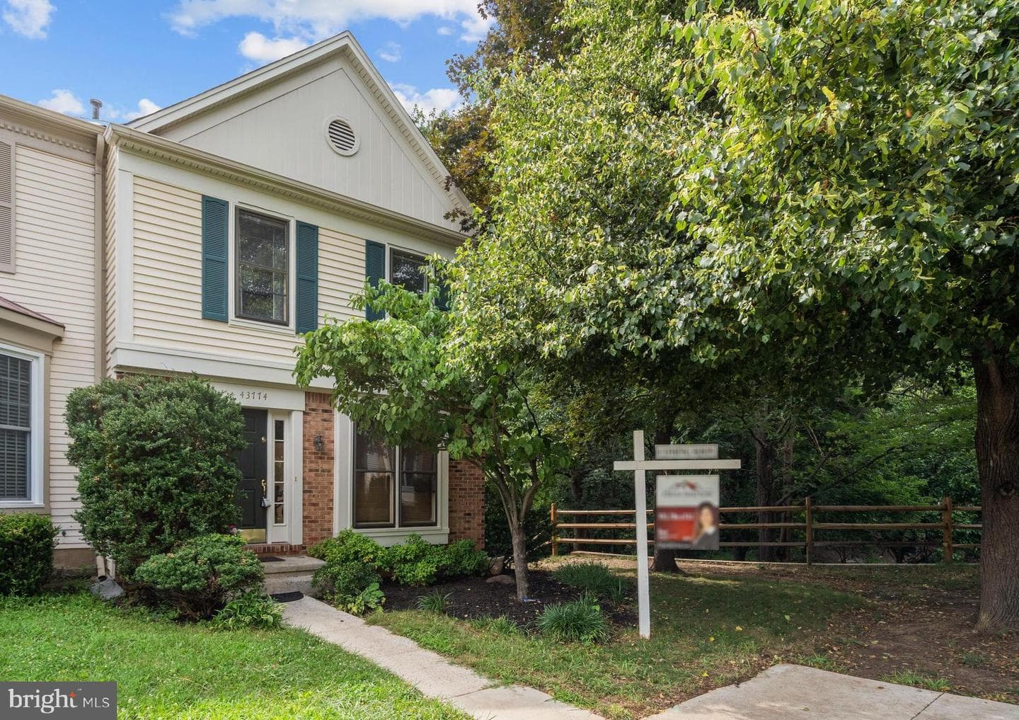 43774 Laburnum Square photo 35