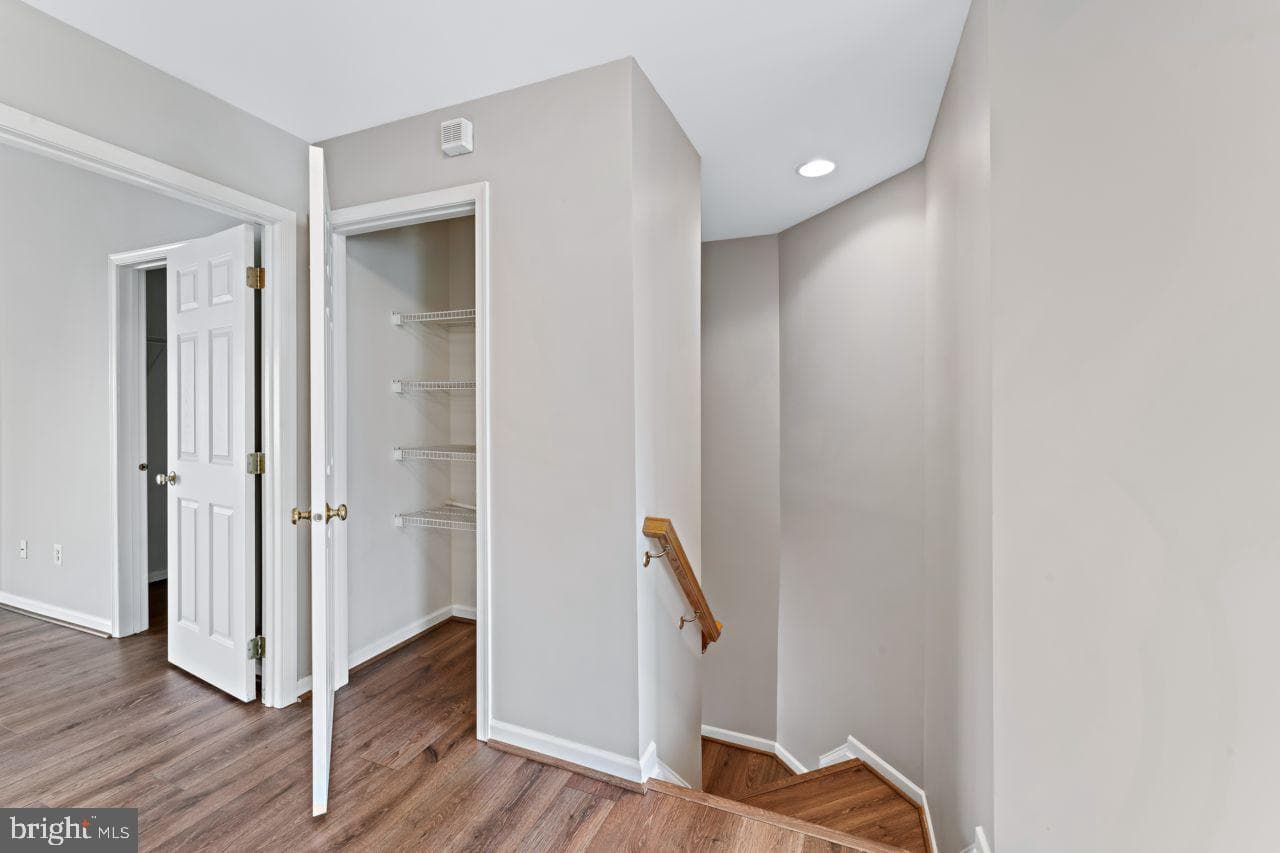 202 Grassy Ridge Terrace photo 18
