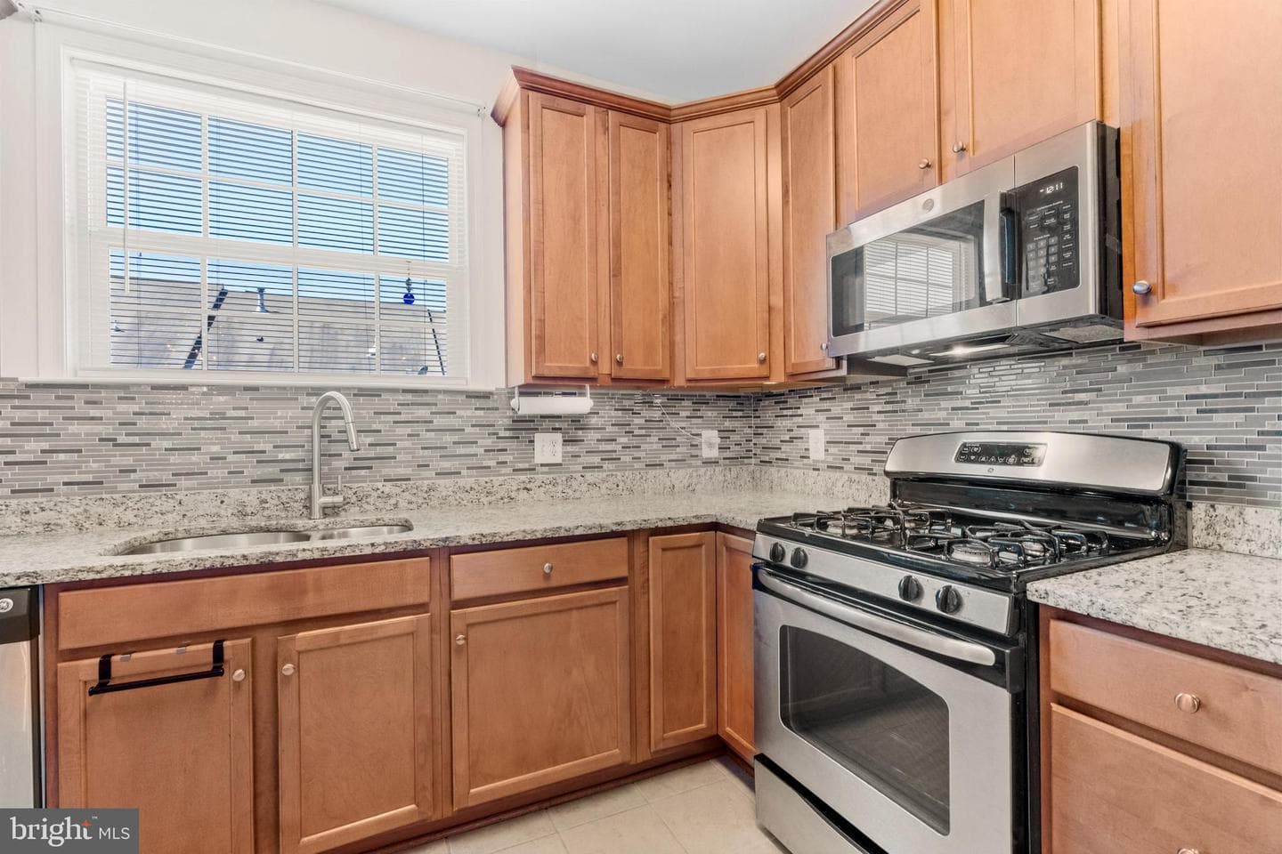 19465 Promenade Drive photo 5