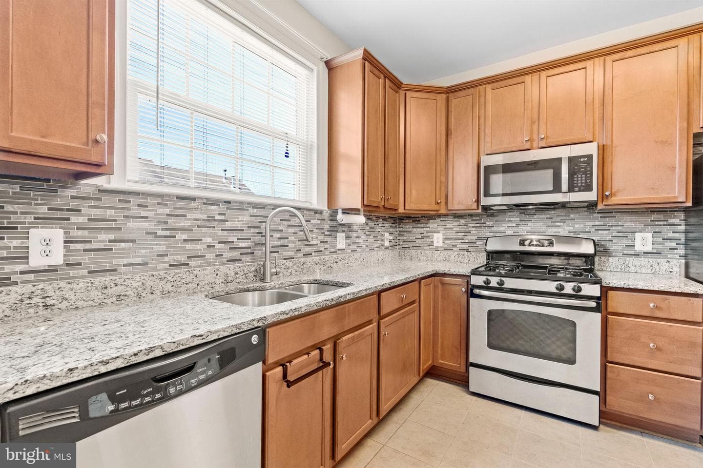 19465 Promenade Drive photo 6