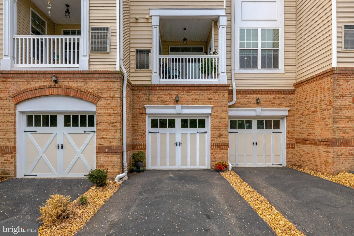 20385 Belmont Park Terrace #102 photo 2