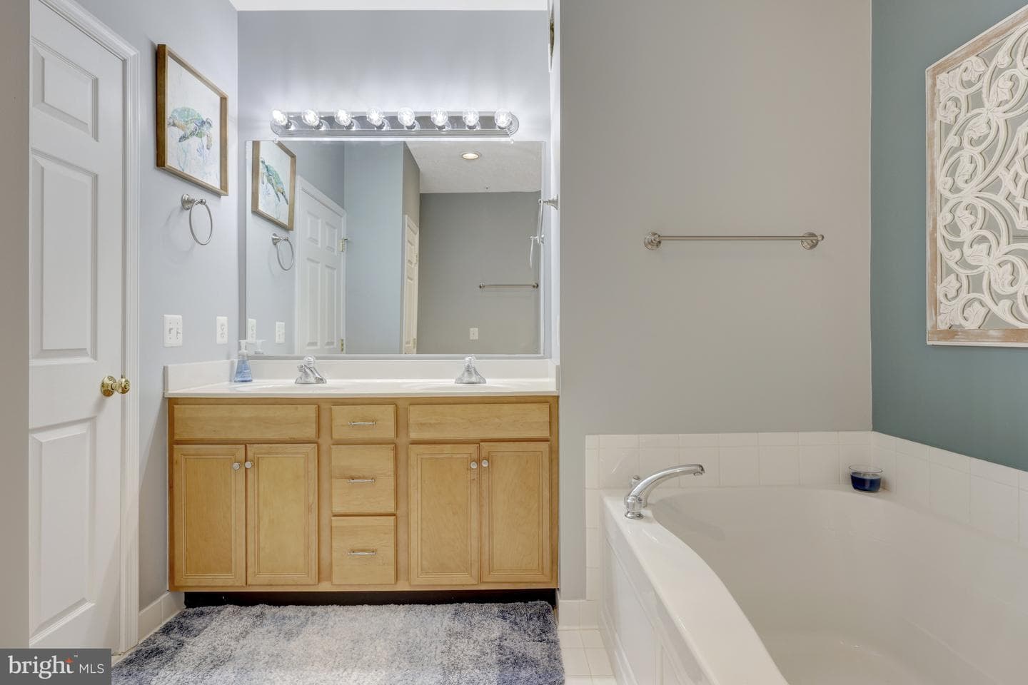 20385 Belmont Park Terrace #102 photo 28