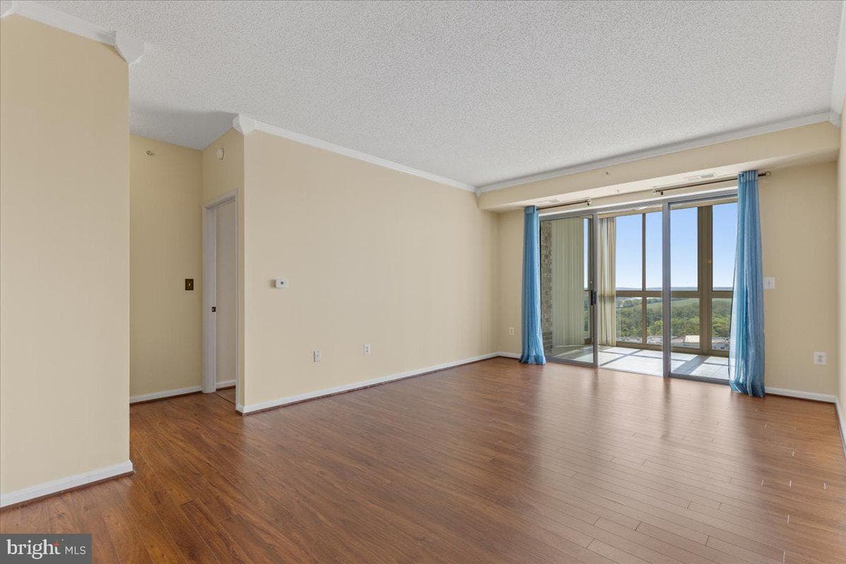 19355 Cypress Ridge Terrace #1007 photo 11