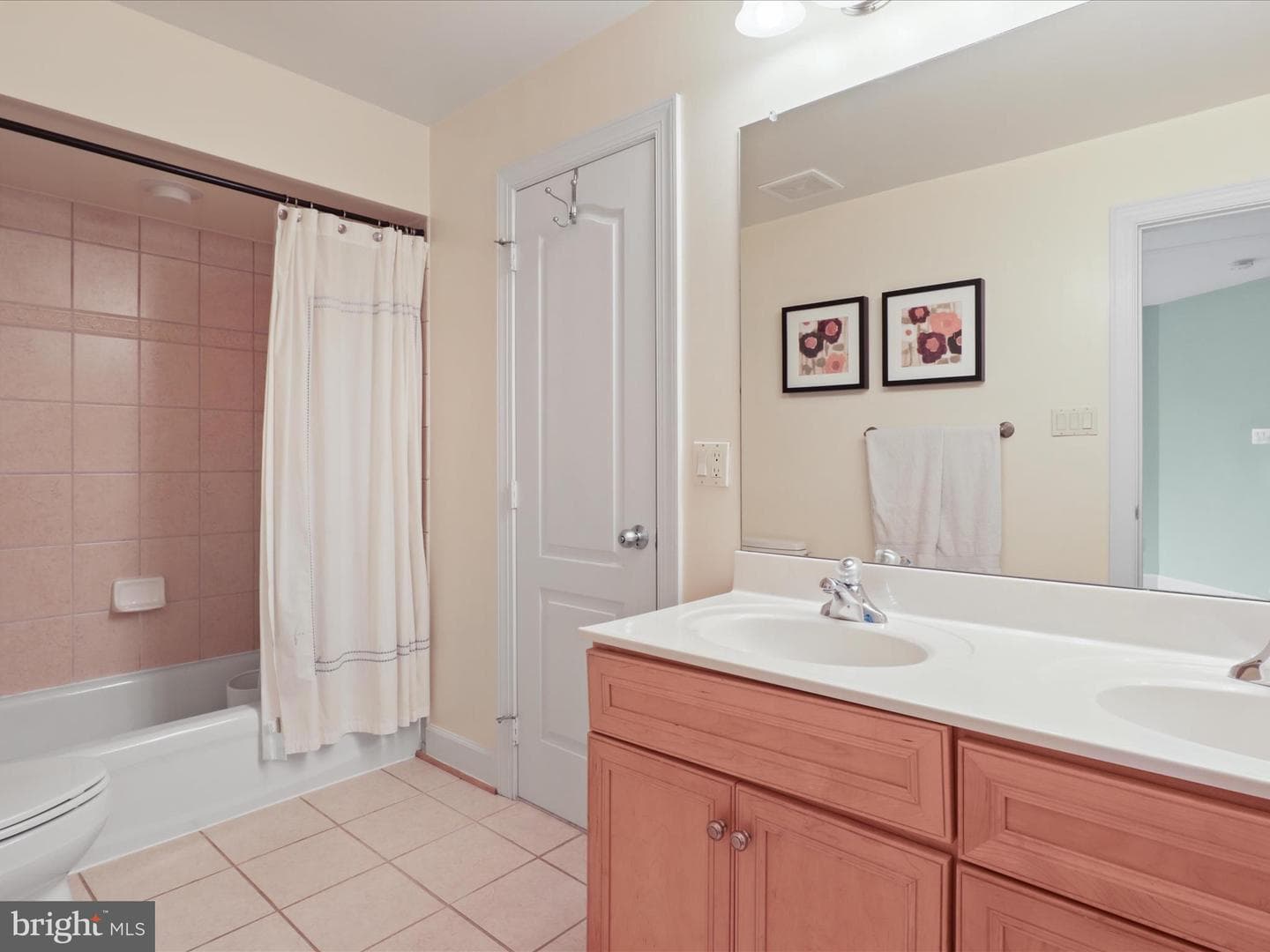 20562 Wildbrook Court photo 25