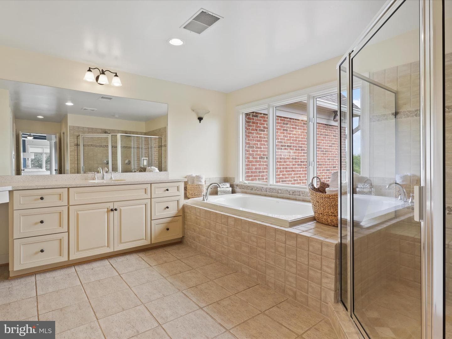 20562 Wildbrook Court photo 33