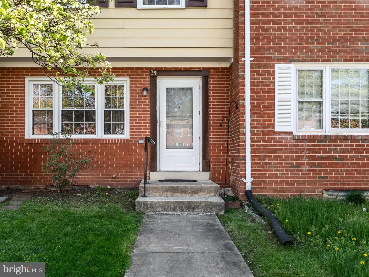 35 Sydnor Street photo 4