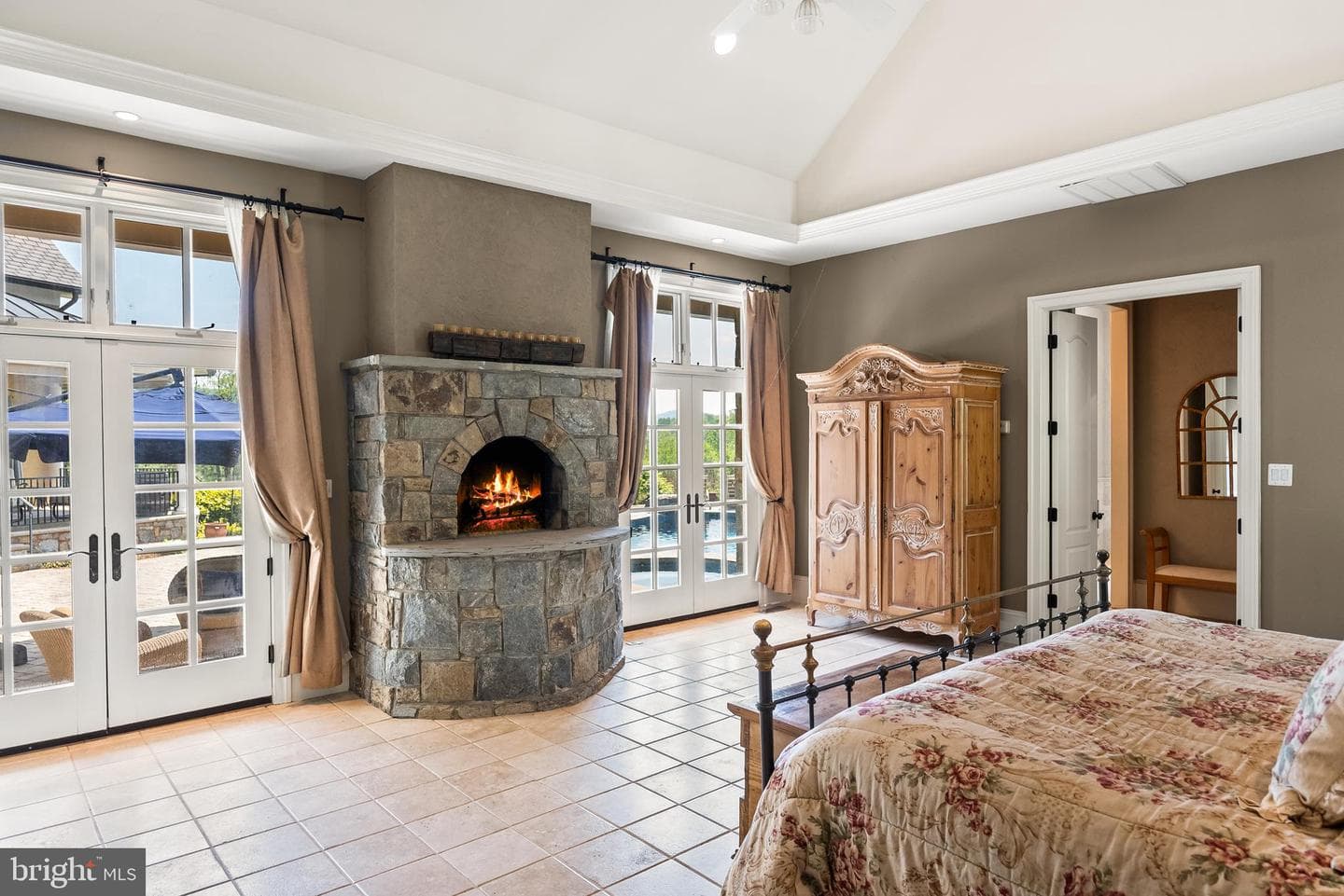38793 Chelten Lane photo 27