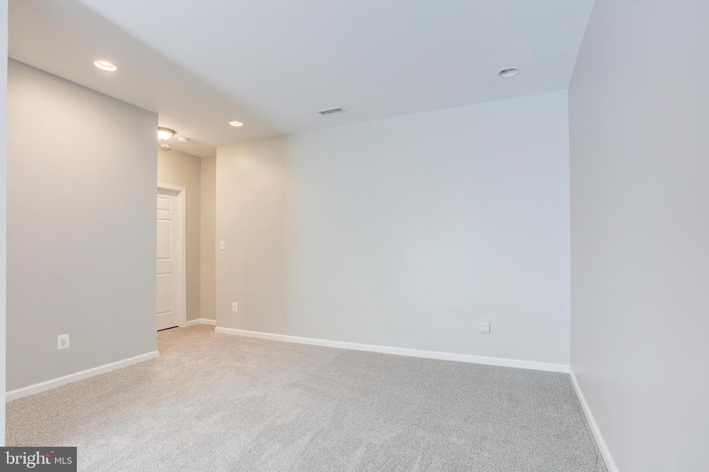 25997 Fair Ponds Lane photo 33