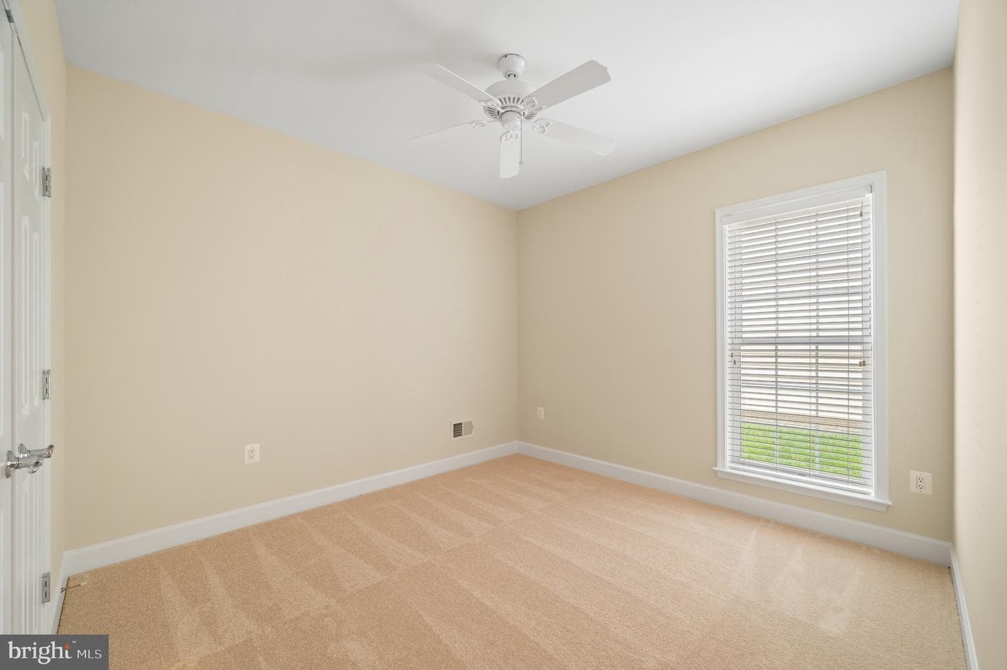 20449 Rosses Point Court photo 33