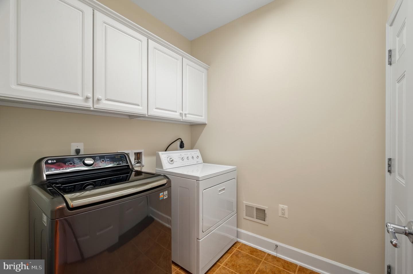 20449 Rosses Point Court photo 46