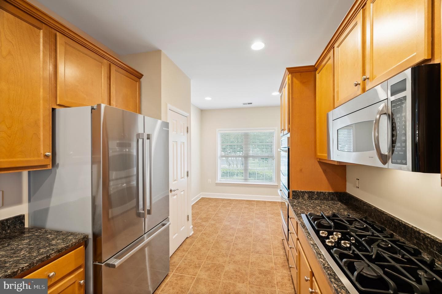 20449 Rosses Point Court photo 7