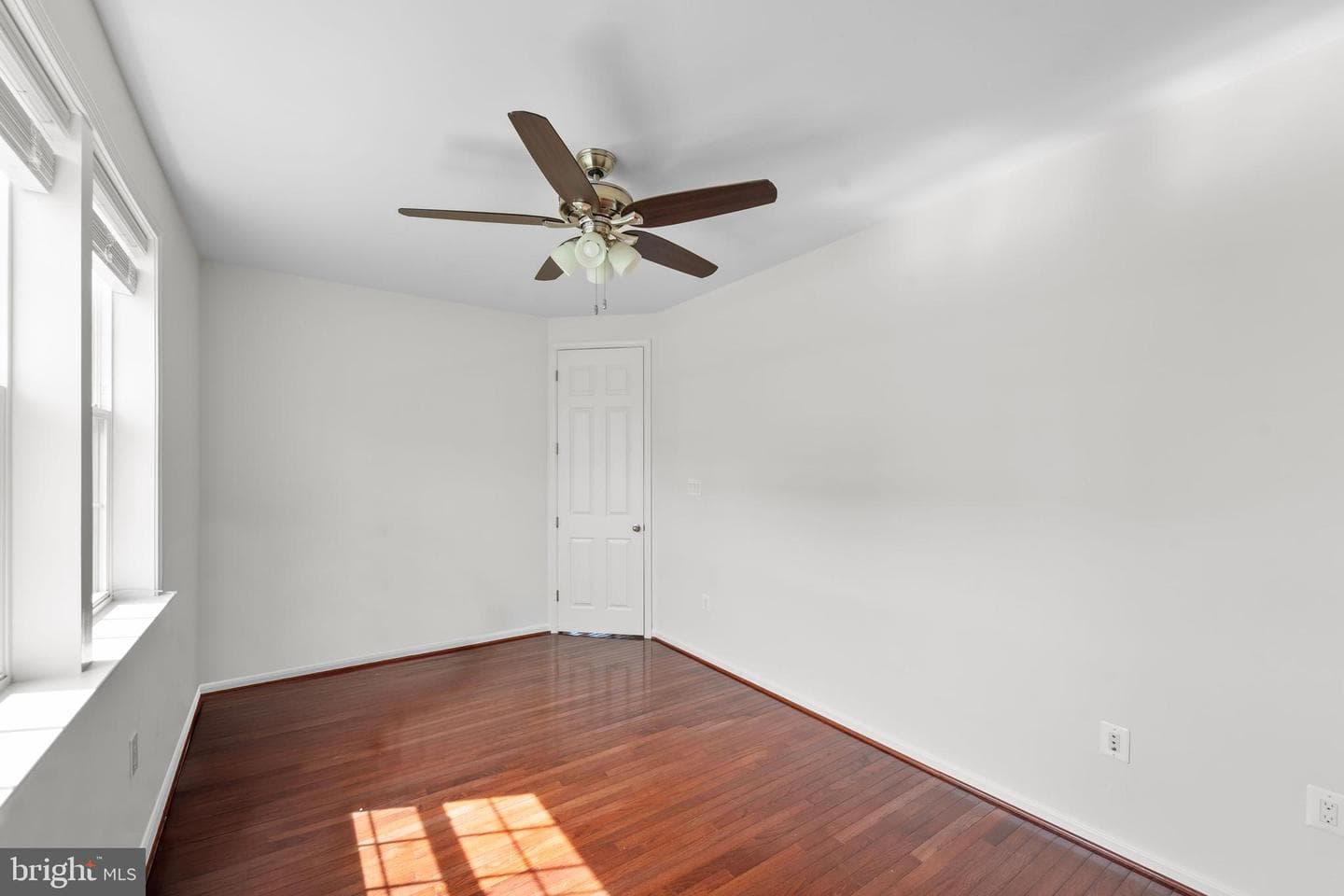 24880 Myers Glen Place photo 26